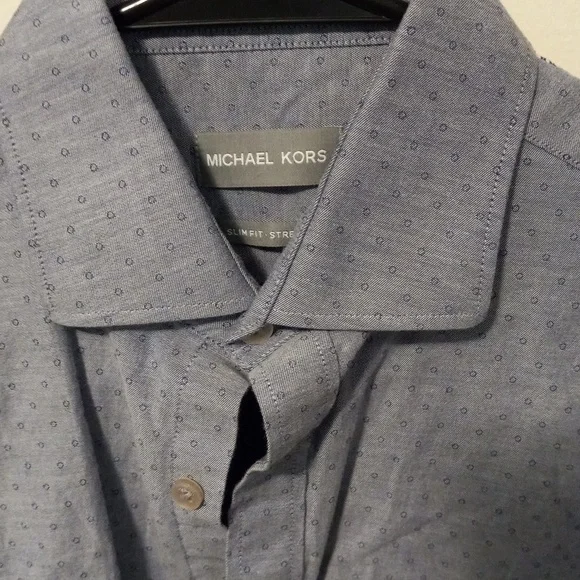 Michael Kors - Picture 2 of 4